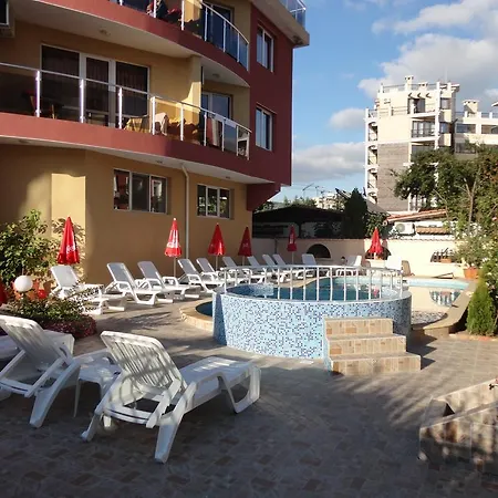 Hotell Sunny Flower Family 3*