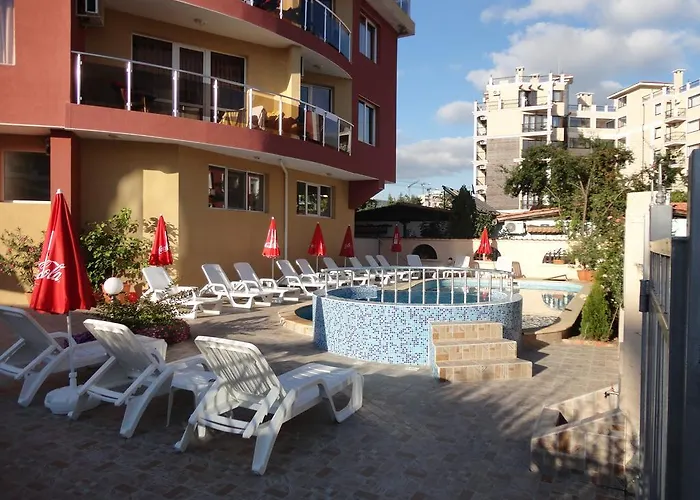 호텔 Sunny Flower Family 3*