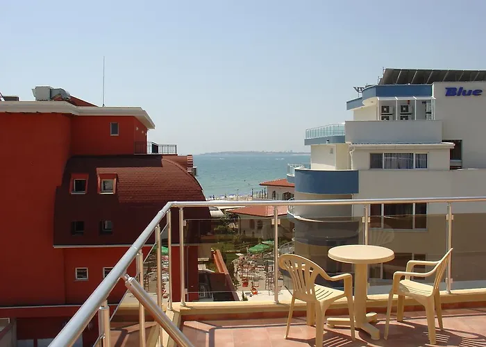 호텔 Sunny Flower Family 3*