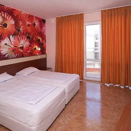 Sunny Flower Family 阳光海滩