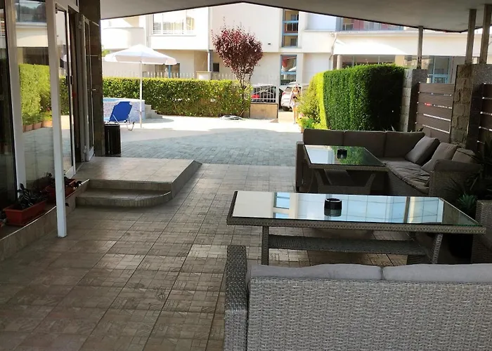 Sunny Flower Family 3*