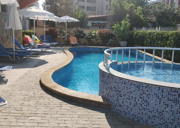 Hotel Sunny Flower Family Sunny Beach